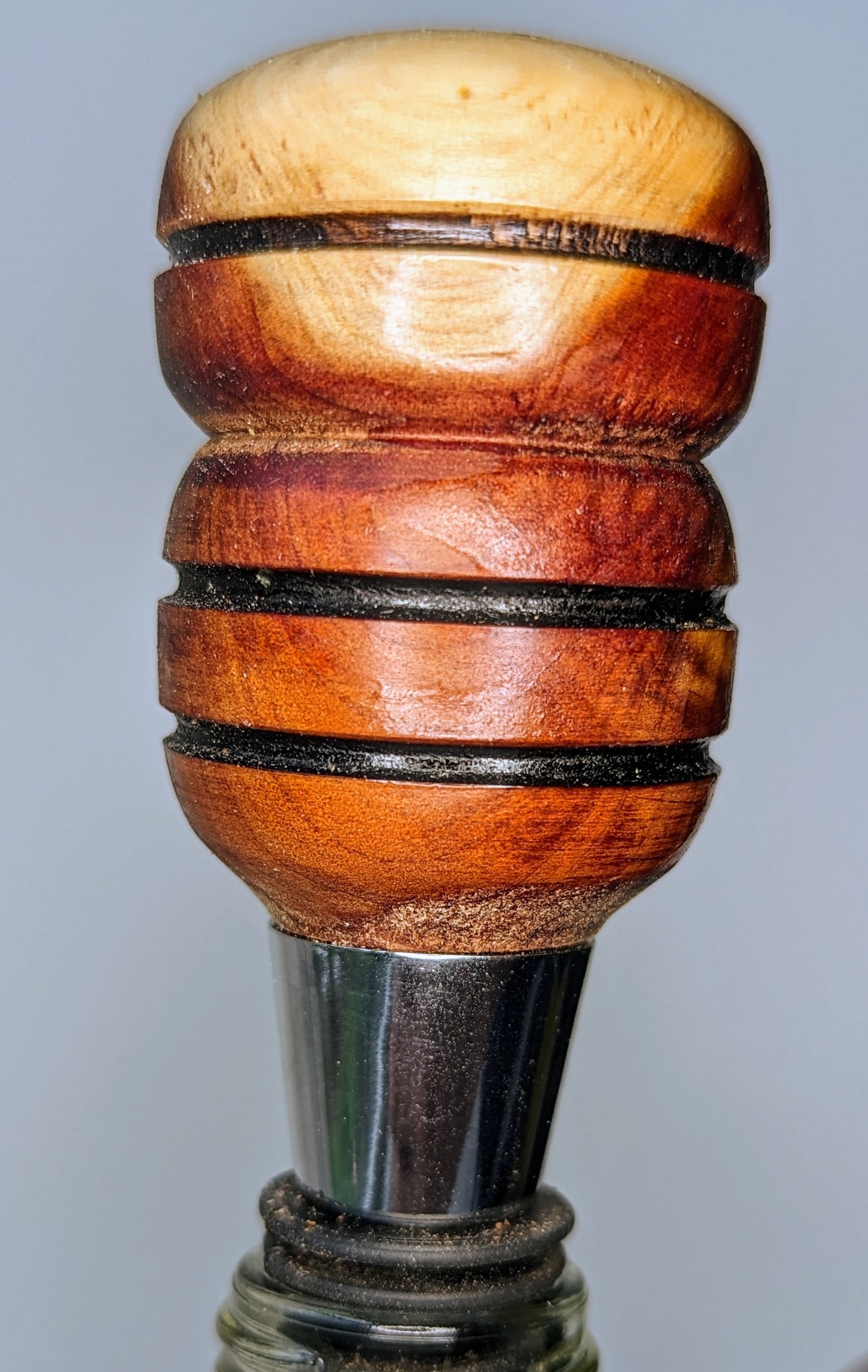 Red Cedar wine stopper